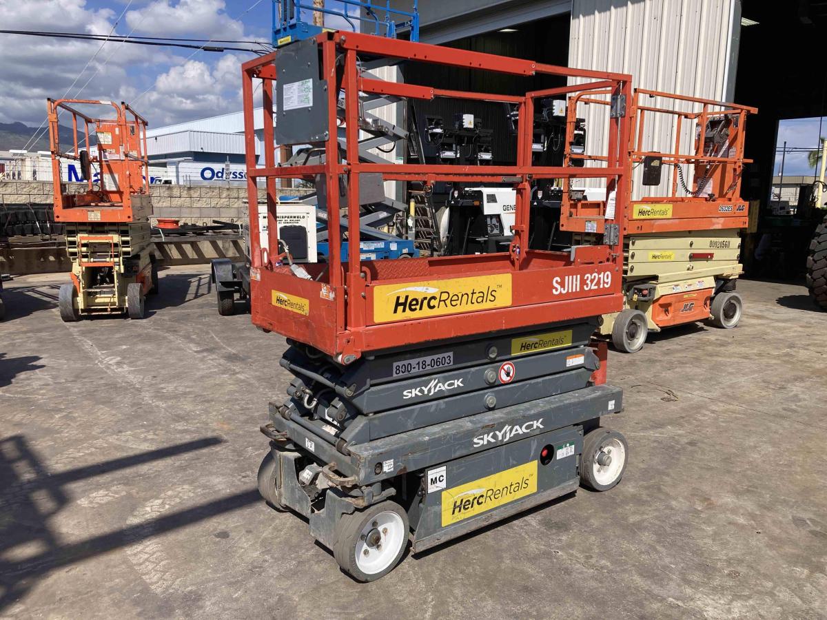 2017 Skyjack SJ3219