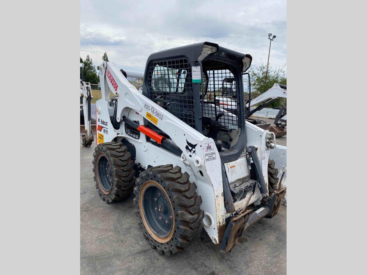 2017 Bobcat S740-3