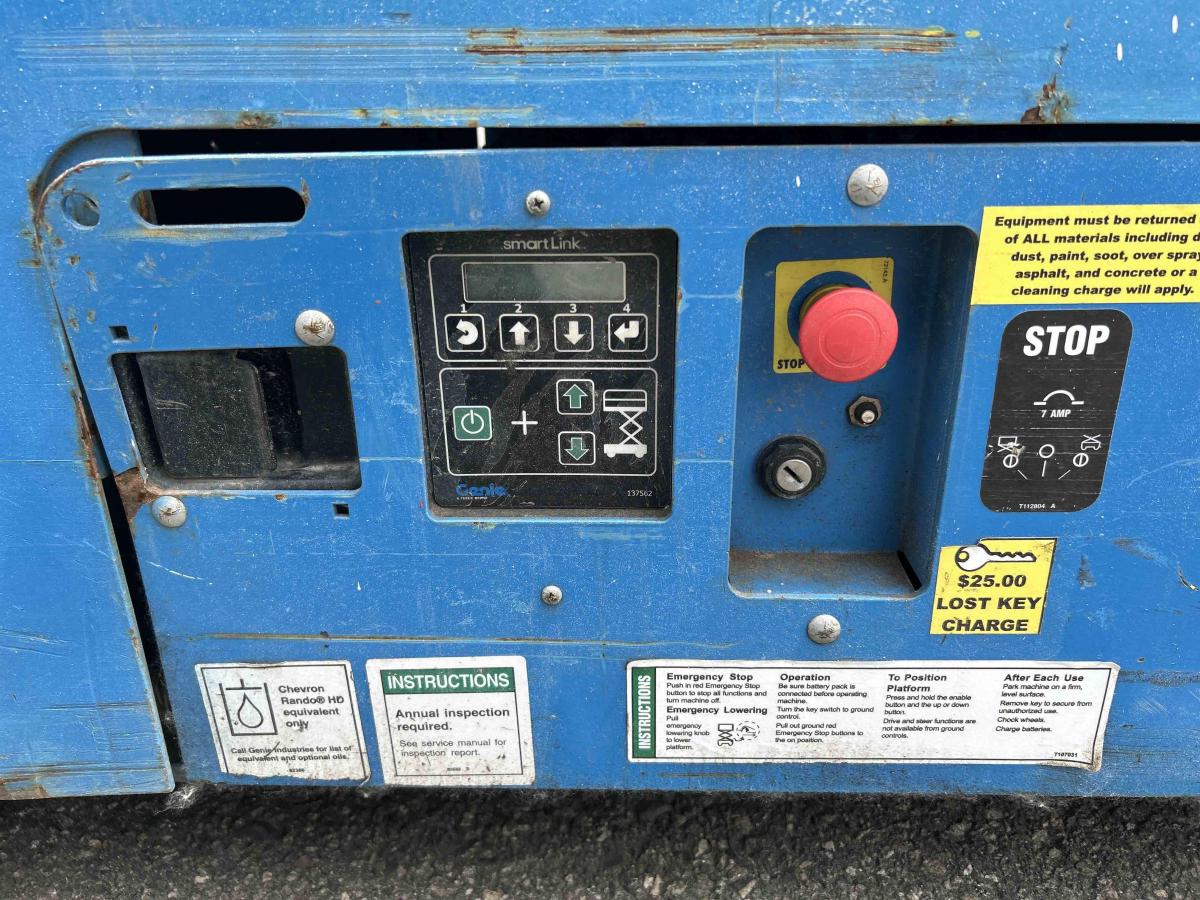 2017 Genie GS-4047-7