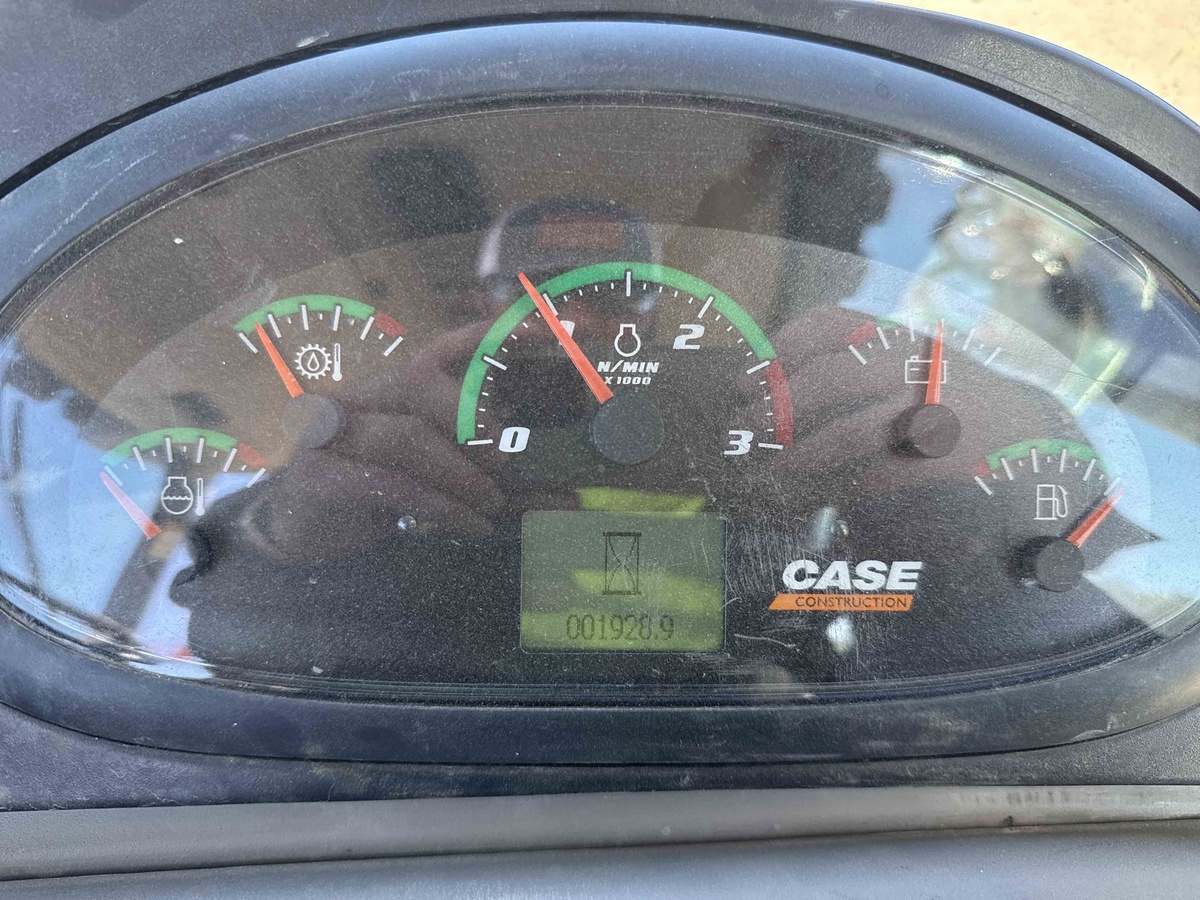 2021 Case 580N-EP-5