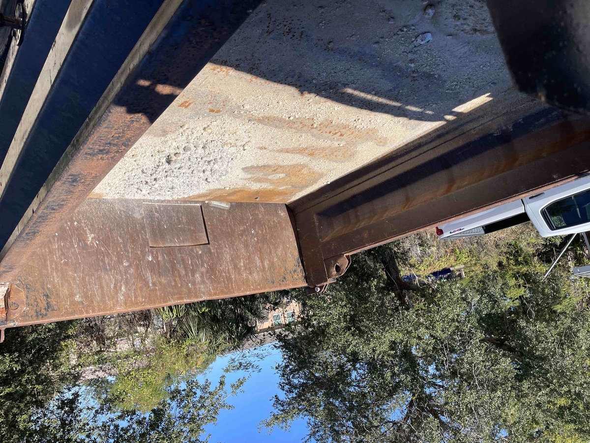 2018 Freightliner M2106-7