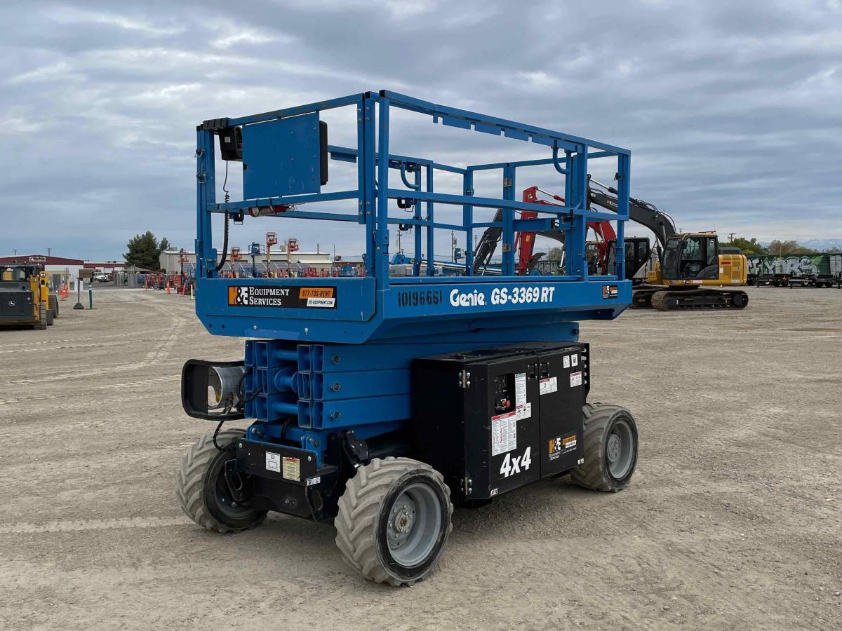 2016 Genie GS-3369 RT
