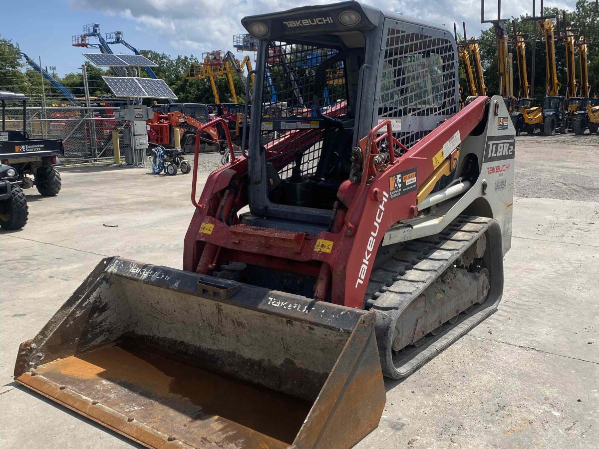 2021 Takeuchi TL8R2-6