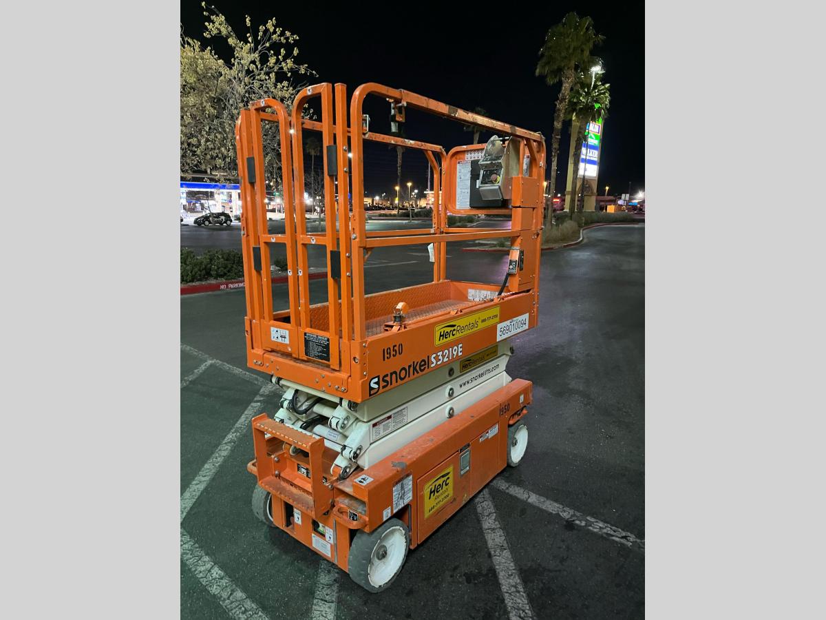 2022 Snorkel S3219E