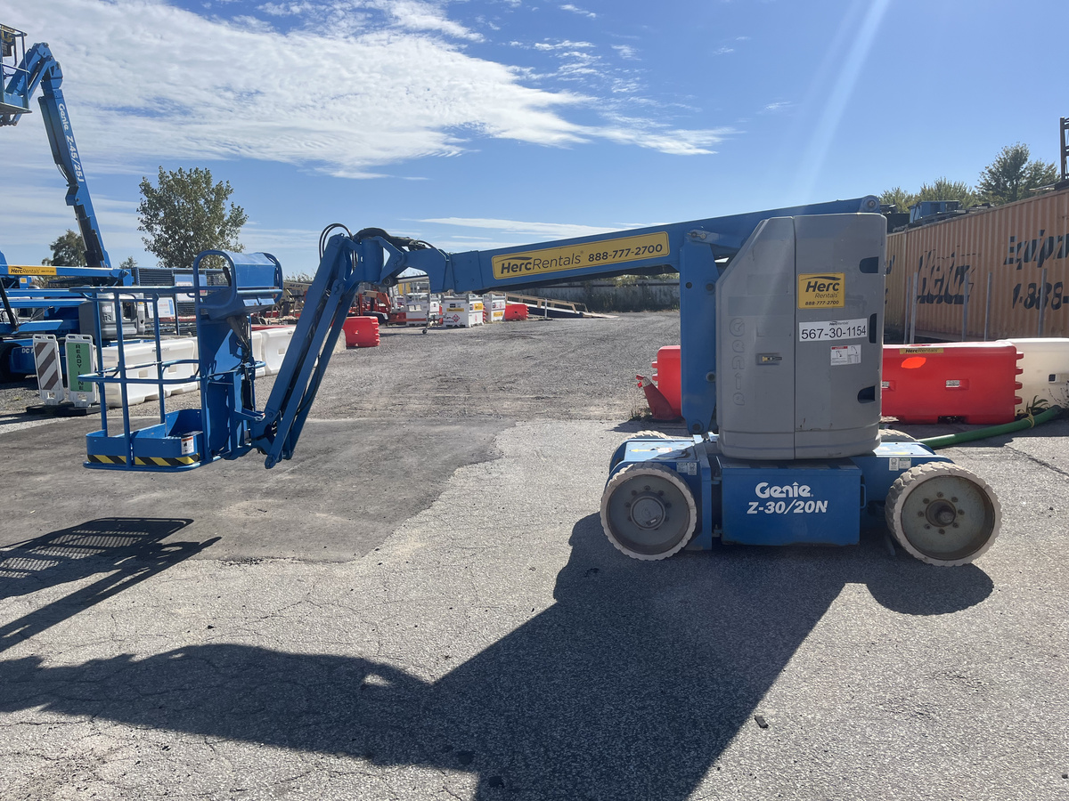 2013 Genie Z-30/20N RJ-7