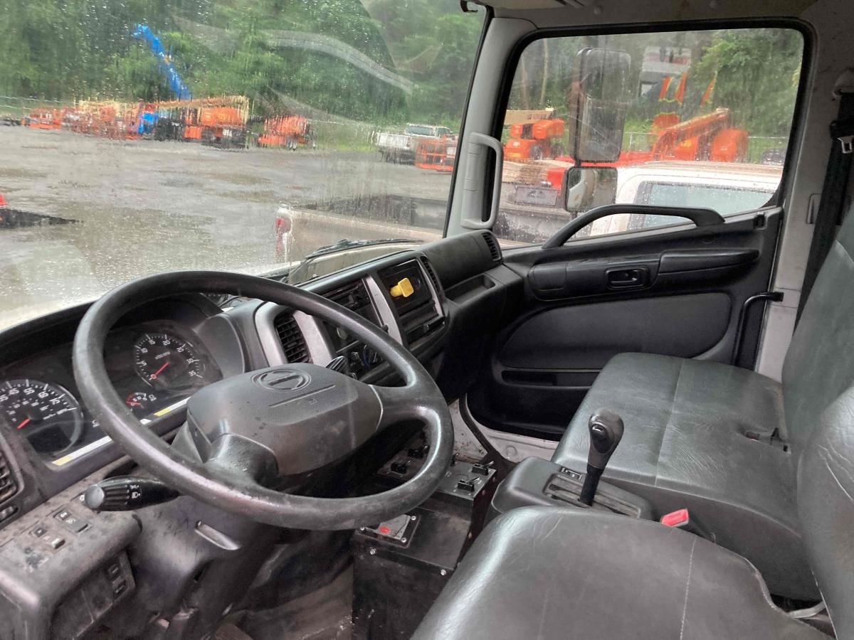 2019 Hino 338-6