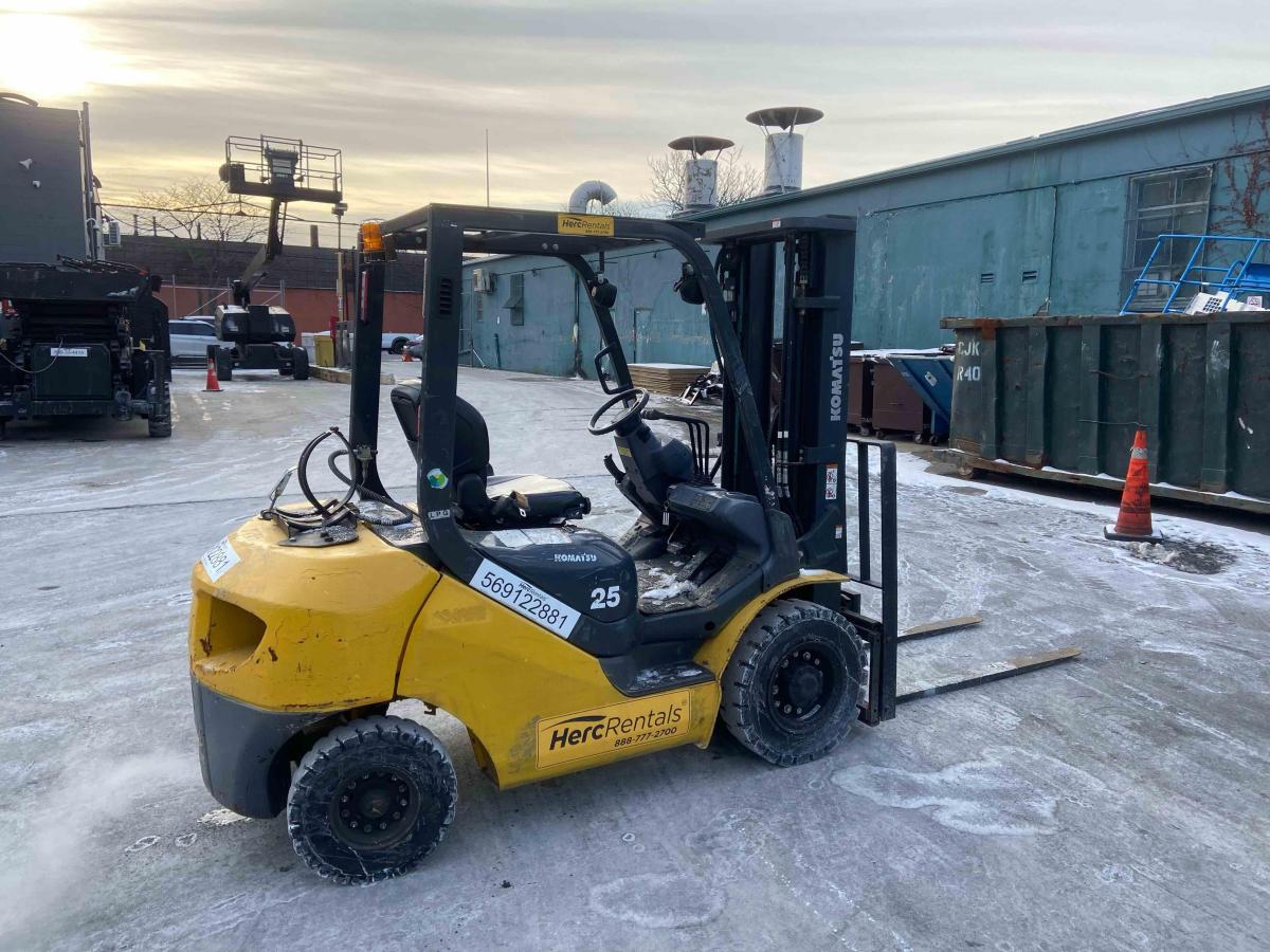 2018 Komatsu FG25T-16