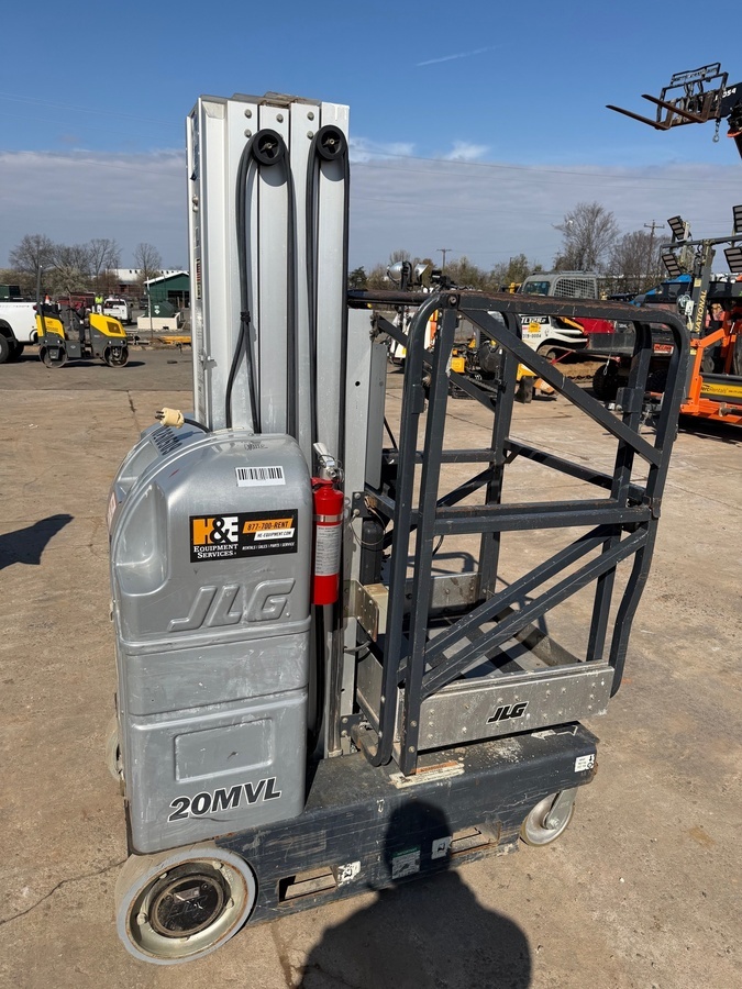 2018 JLG 20MVL