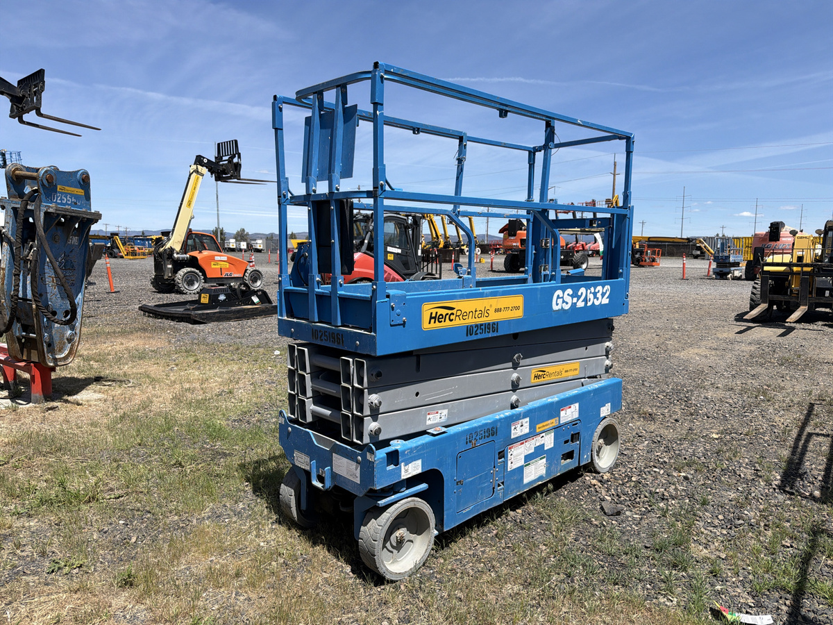 2018 Genie GS-2632