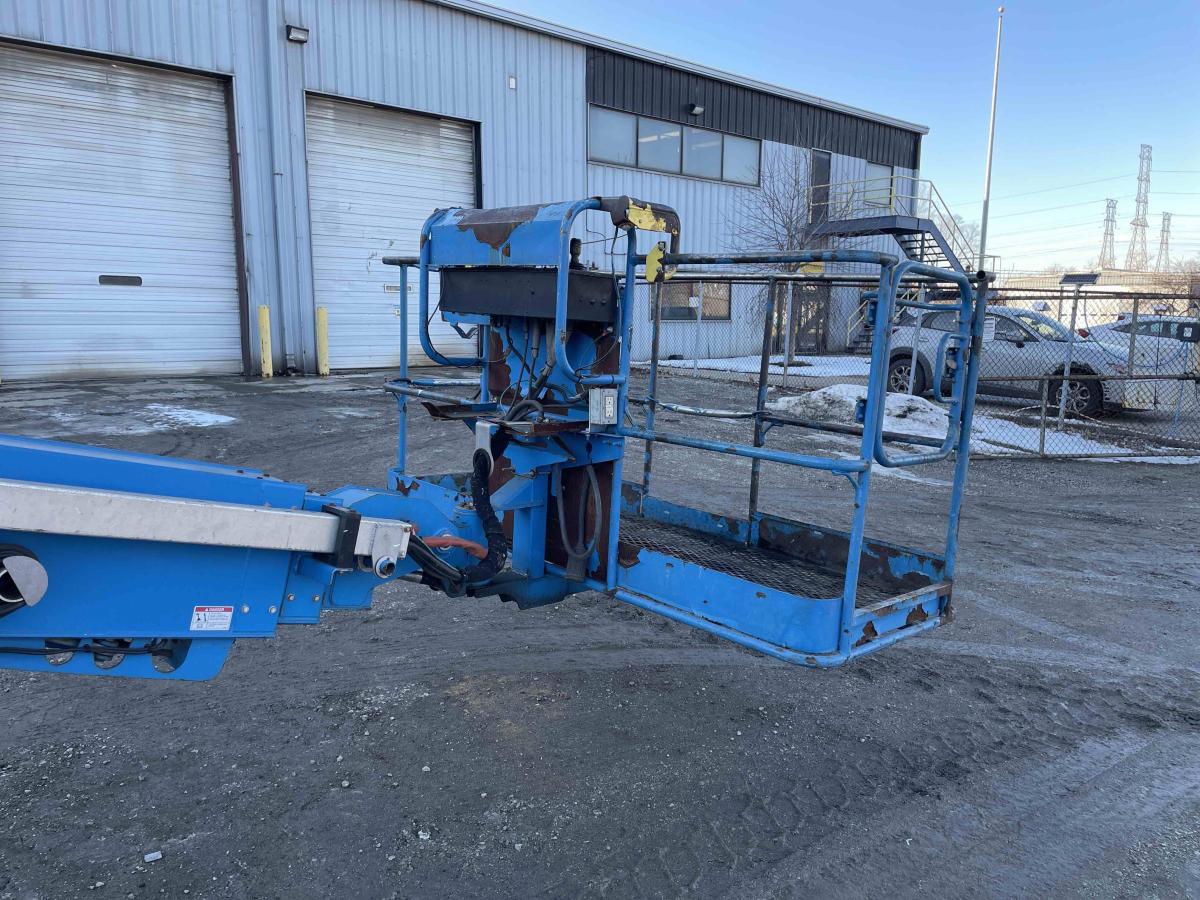 2017 Genie S-60X