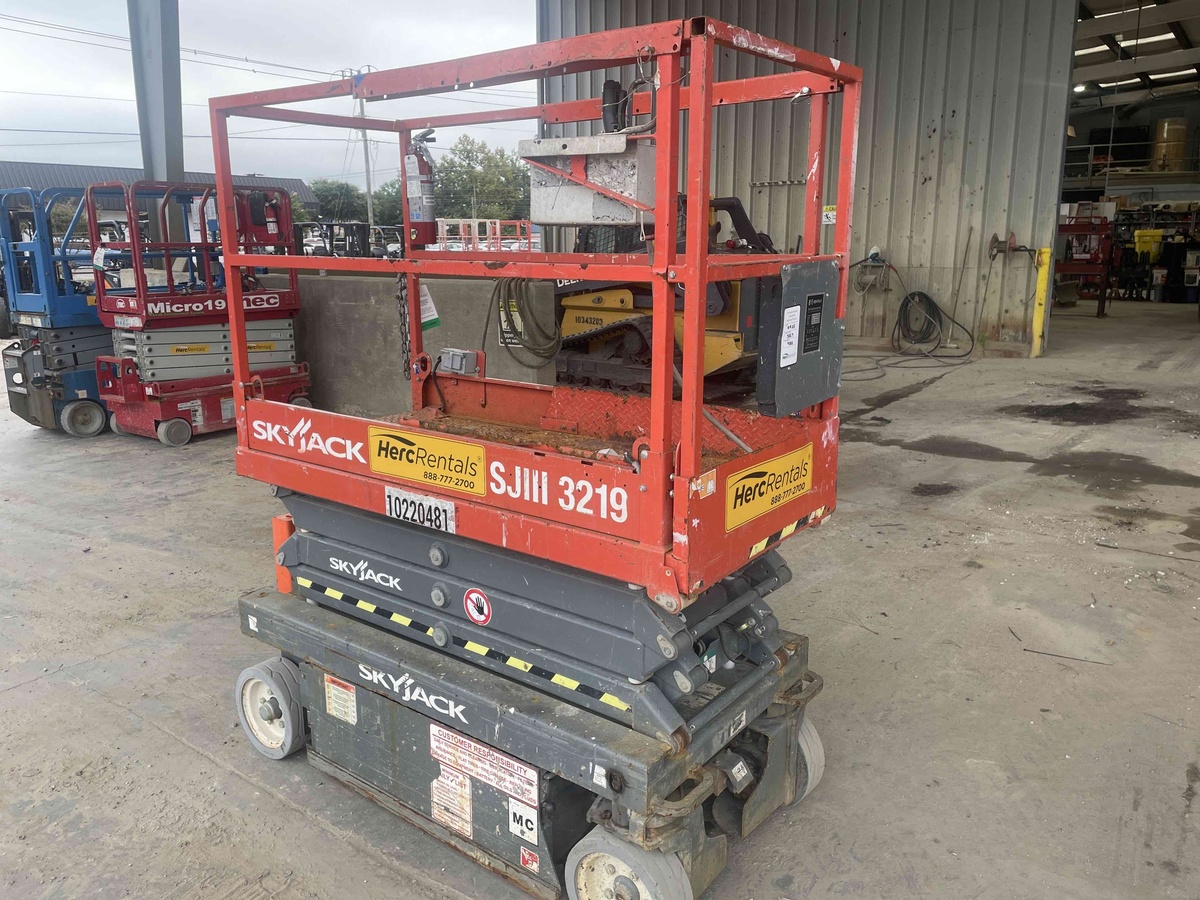 2017 Skyjack SJ3219-2