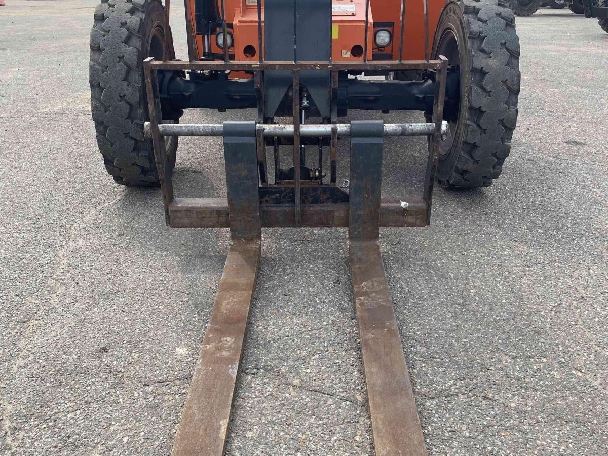 2018 SkyTrak 8042