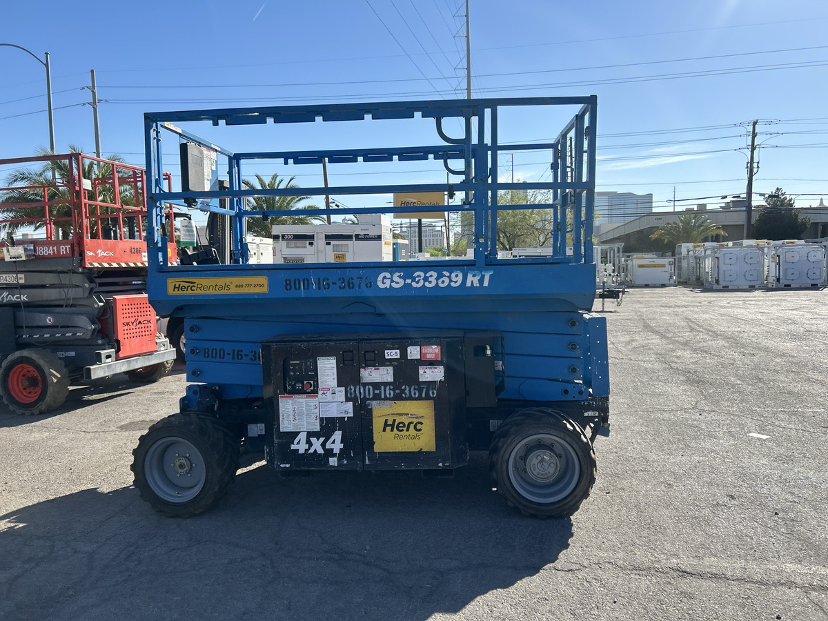 2017 Genie GS-3369 RT-5