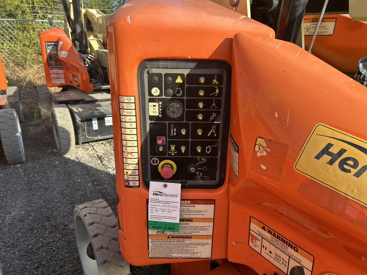 2018 JLG E400AJPN-7