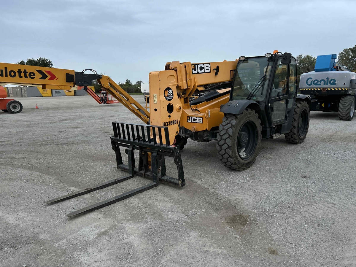 2021 JCB 507-42-1