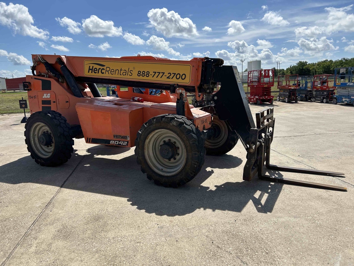 2018 SkyTrak 8042-2