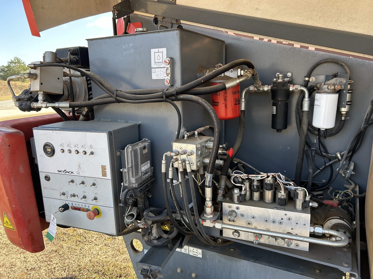 2019 Skyjack SJ45 T-9