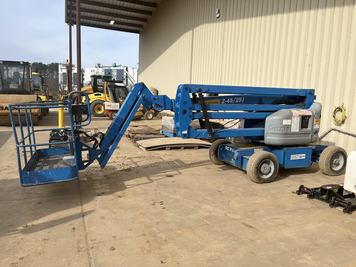 2015 Genie Z-45/25-6