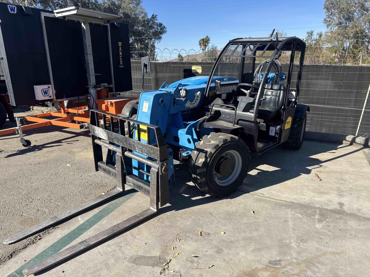 2017 Genie GTH-5519