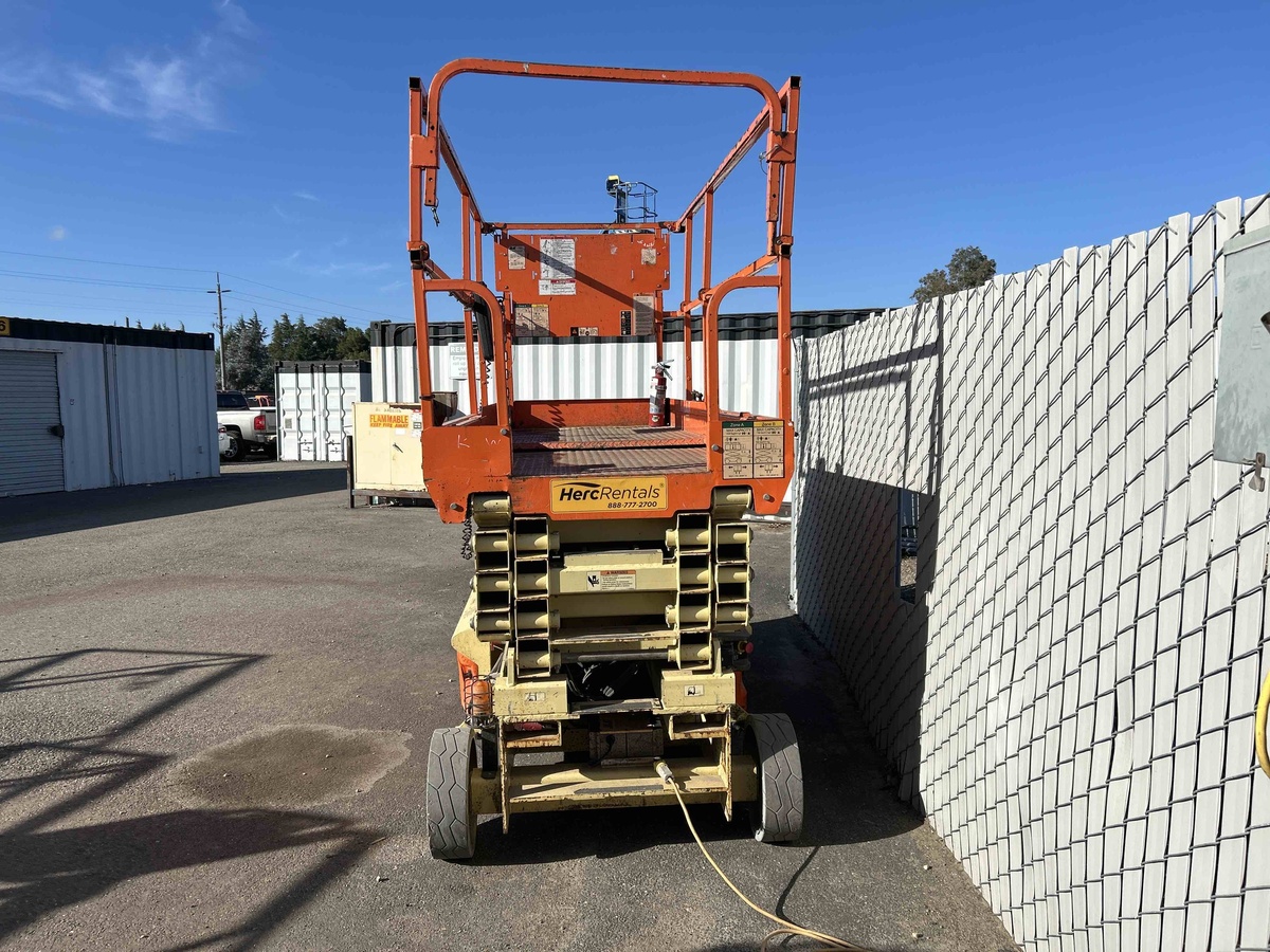 2018 JLG 3246ES-3