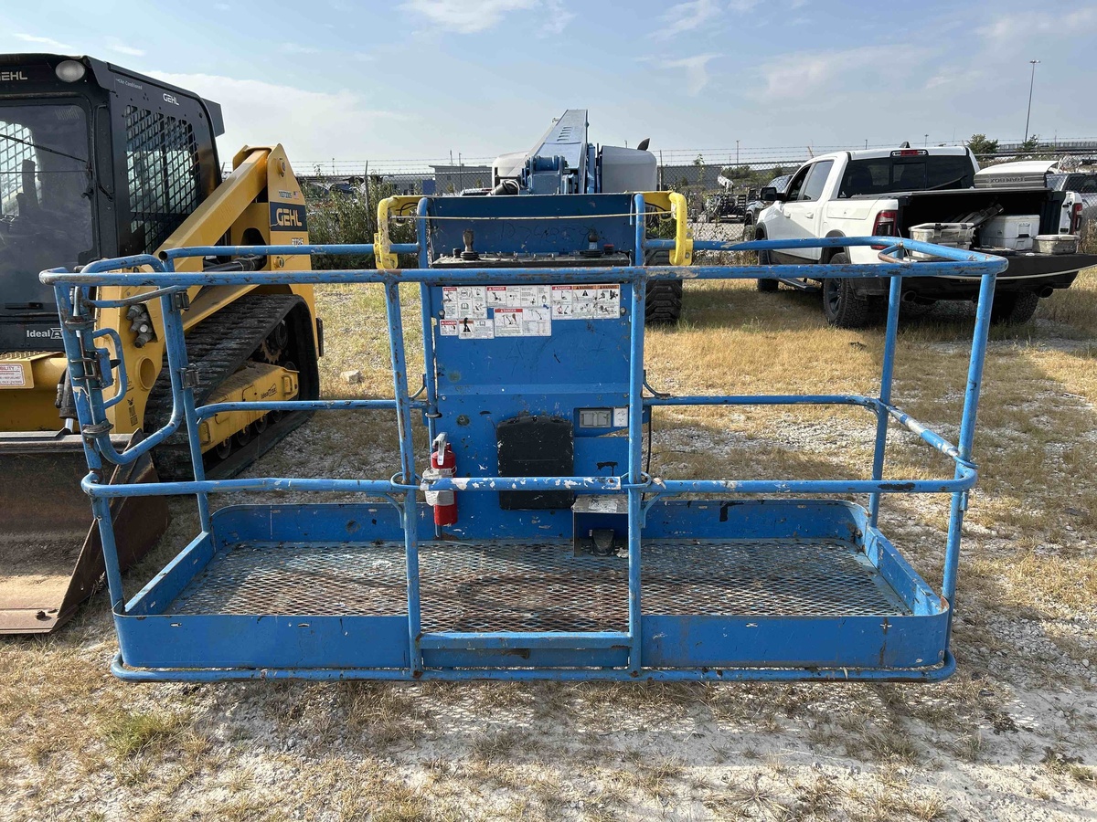 2017 Genie S-85-8