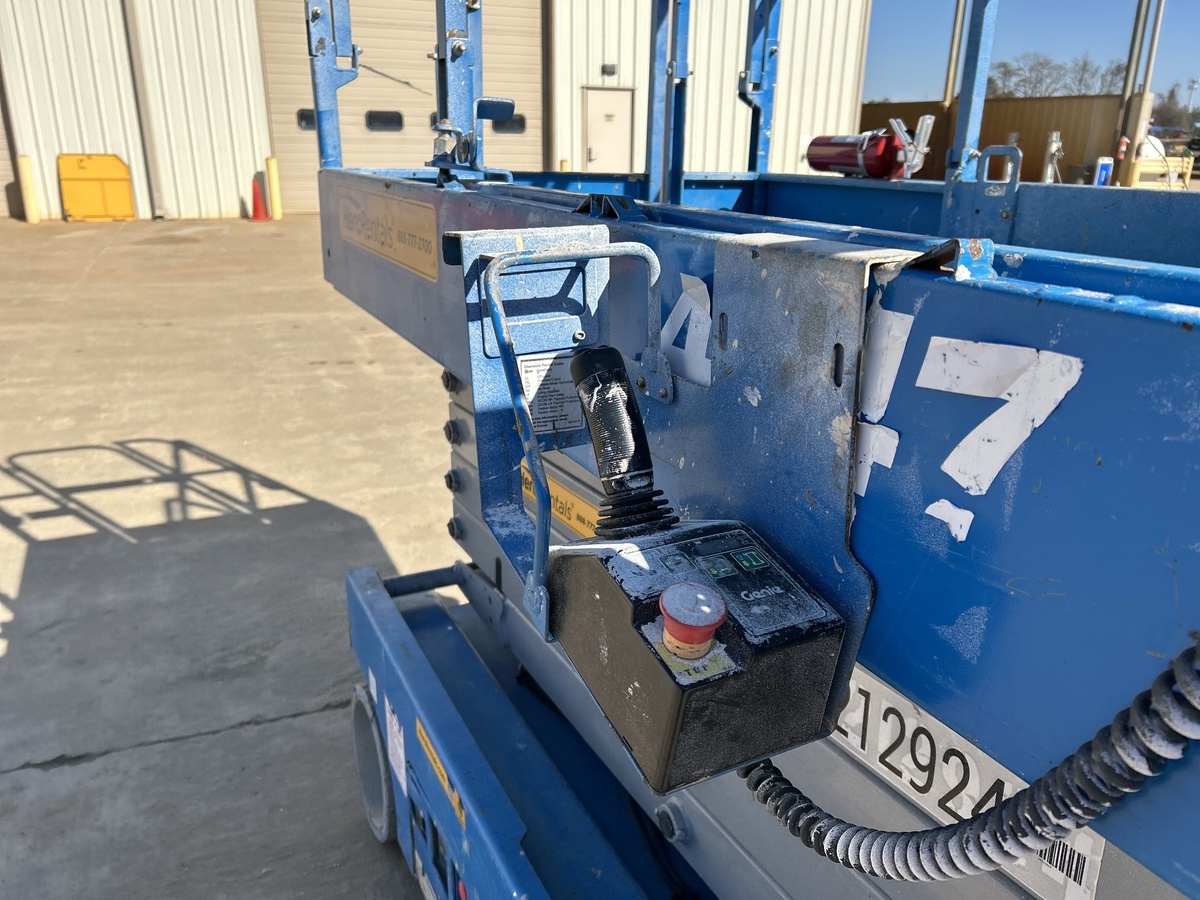 2017 Genie GS-4047-7