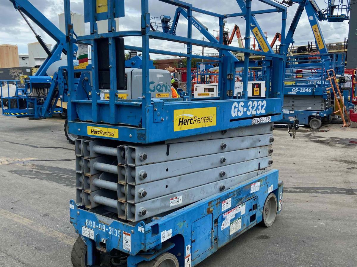 2016 Genie GS-3232-2