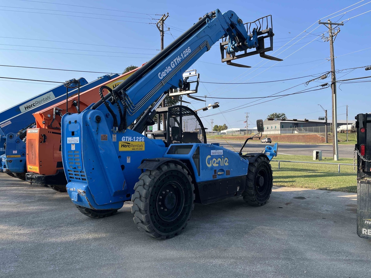 2019 Genie GTH-1256