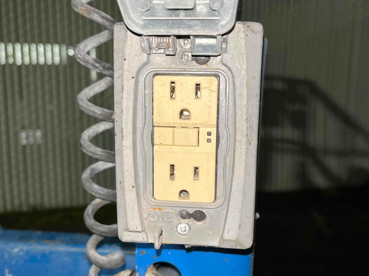 2016 Genie GS-2632