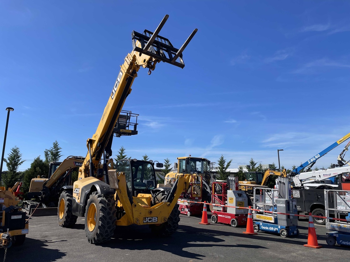 2018 JCB 510-56-2