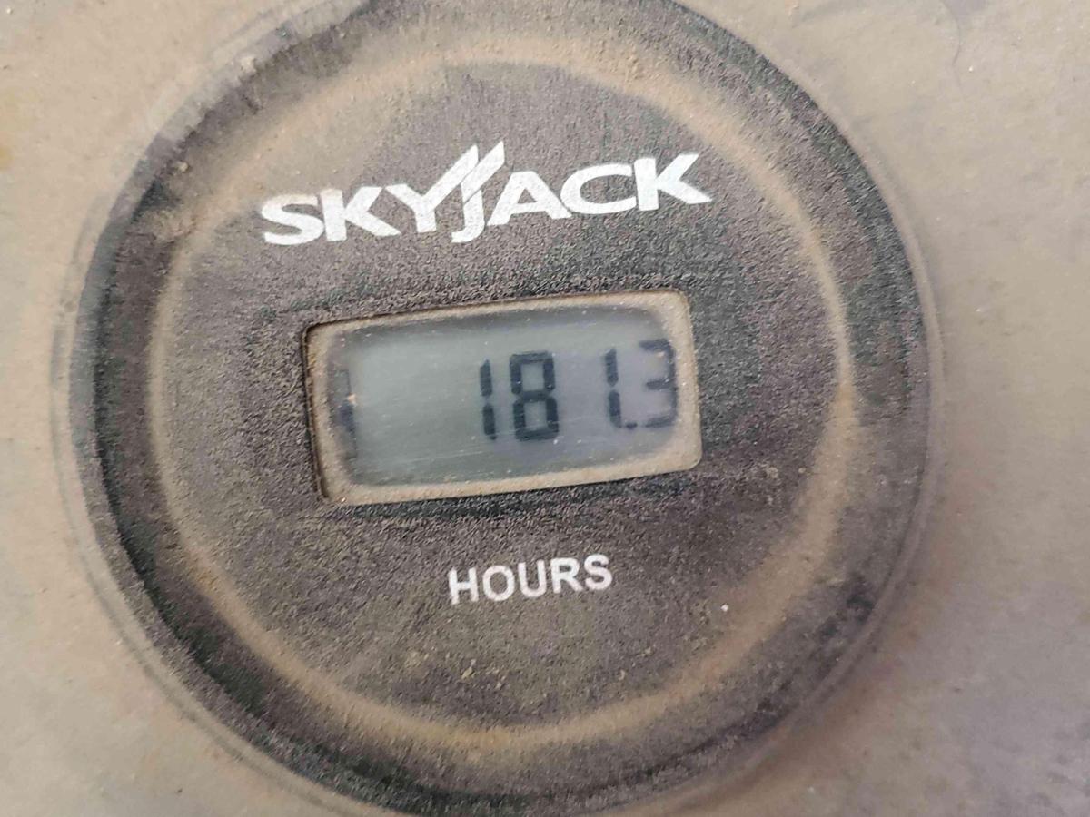 2017 Skyjack SJ3219