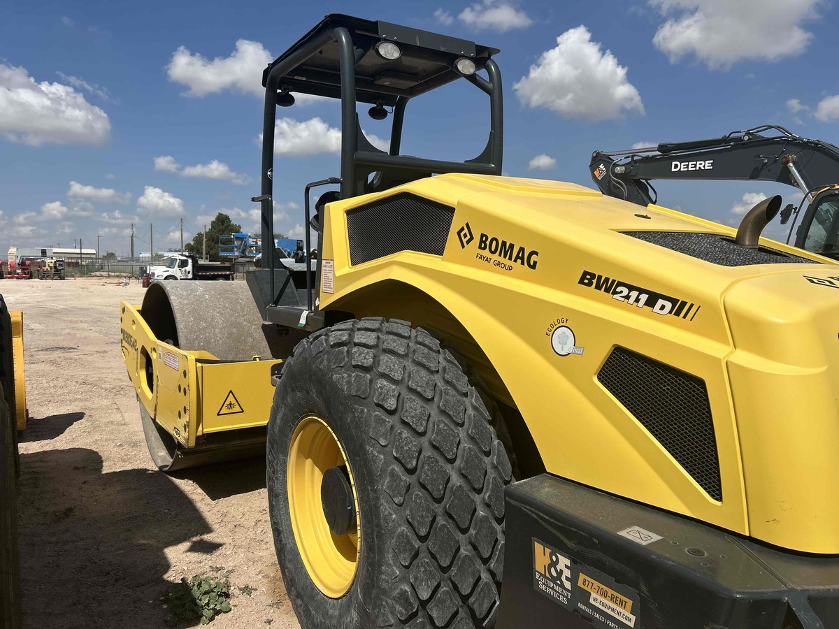 2019 BOMAG BW211D-5-9