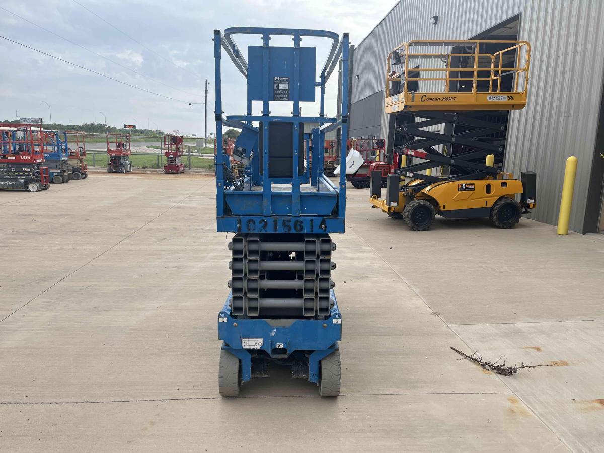 2017 Genie GS-3232-5