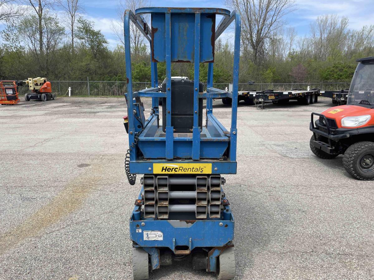 2018 Genie GS-1930