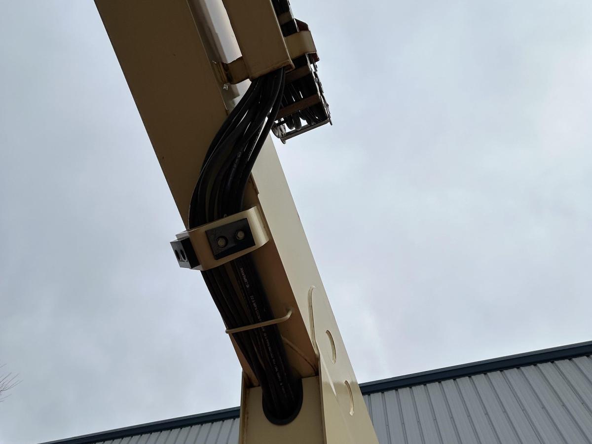 2014 JLG 460SJ