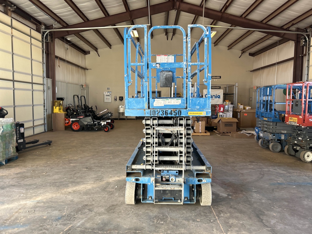 2018 Genie GS-4047-5