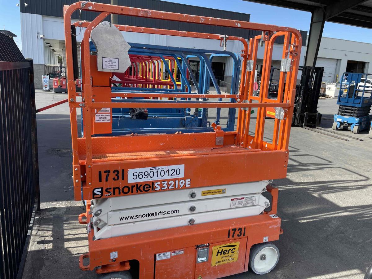 2021 Snorkel S3219E