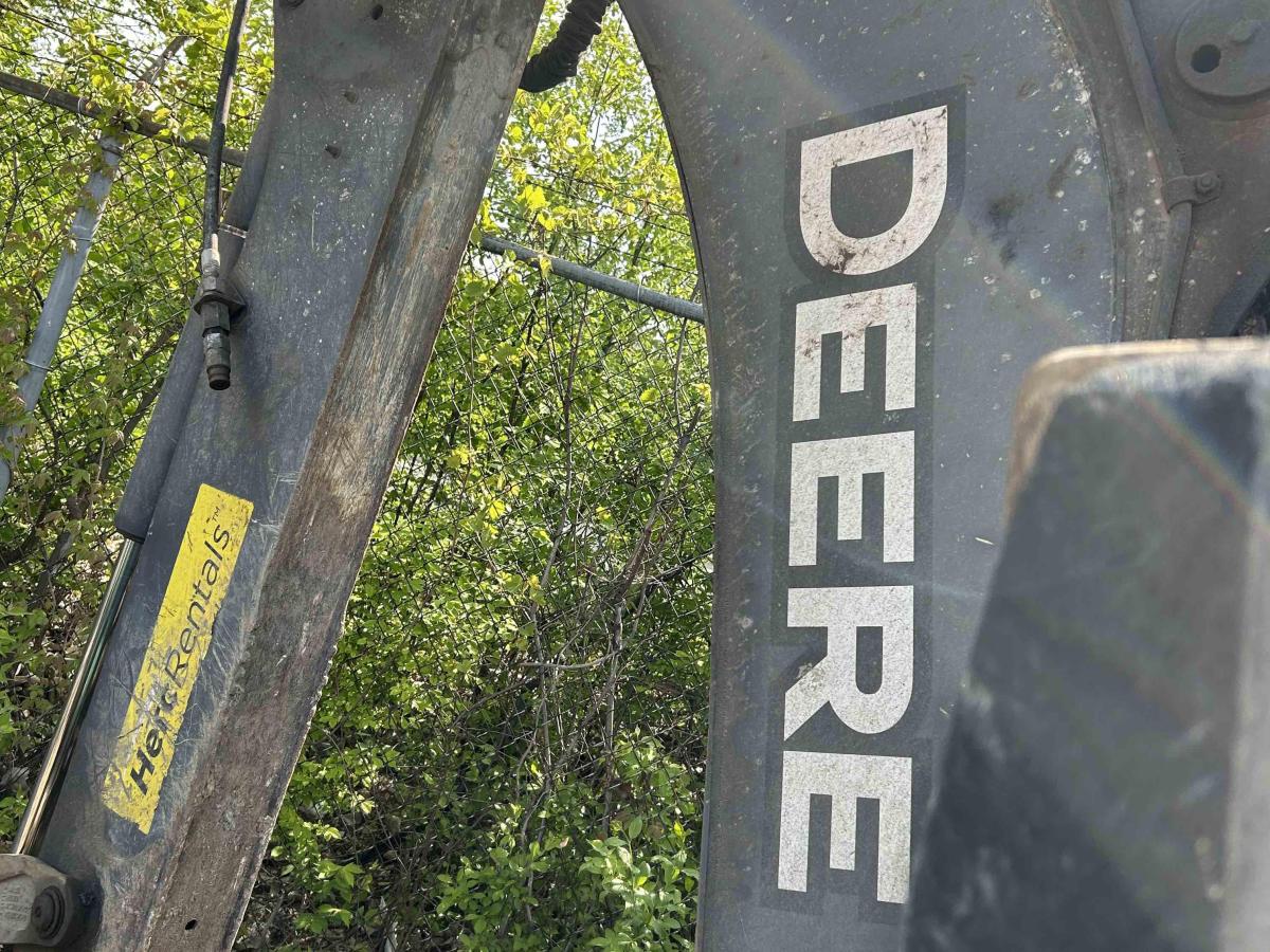 2018 John Deere 410L