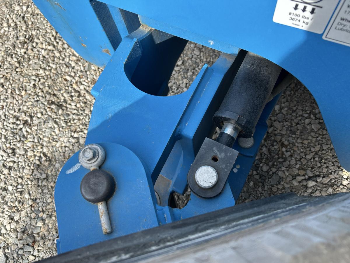 2017 Genie Z-45/25-10