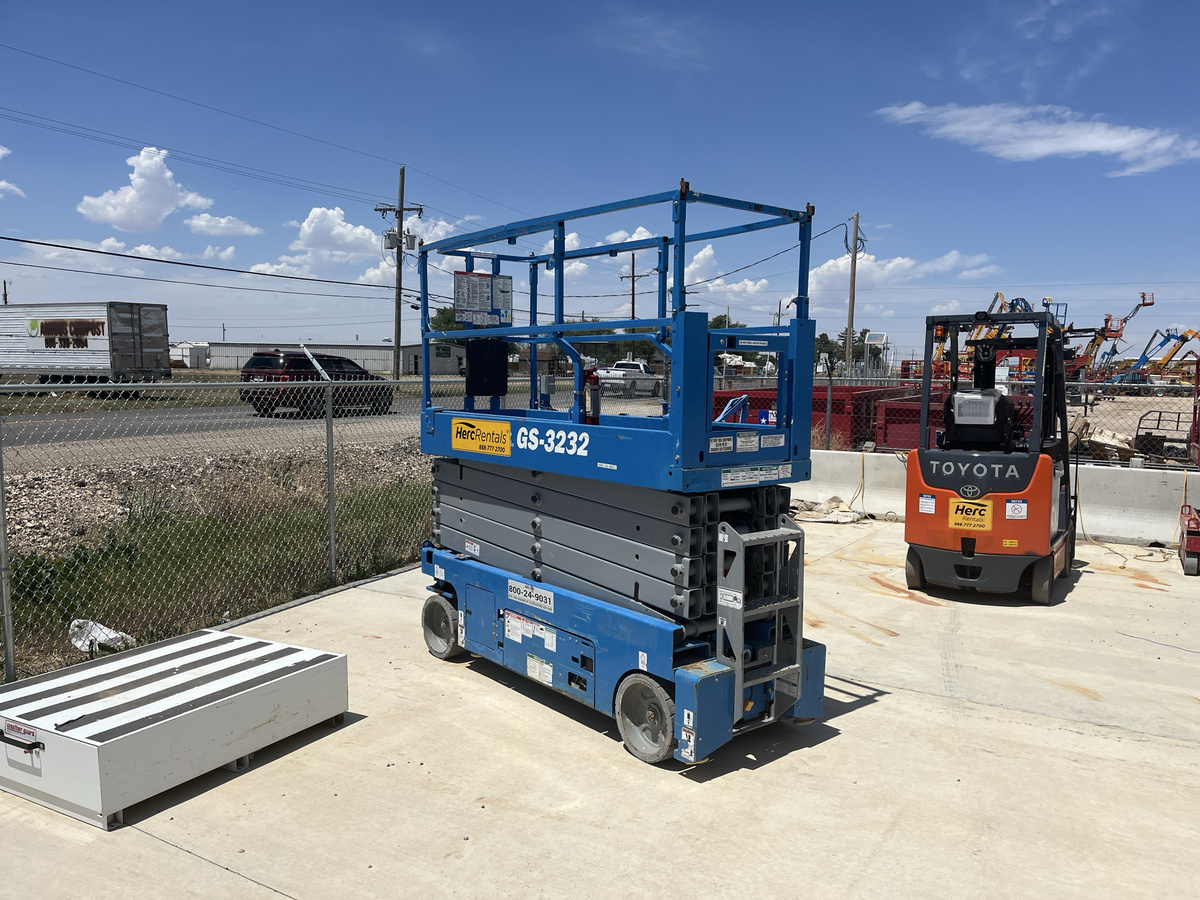 2019 Genie GS-3232-3