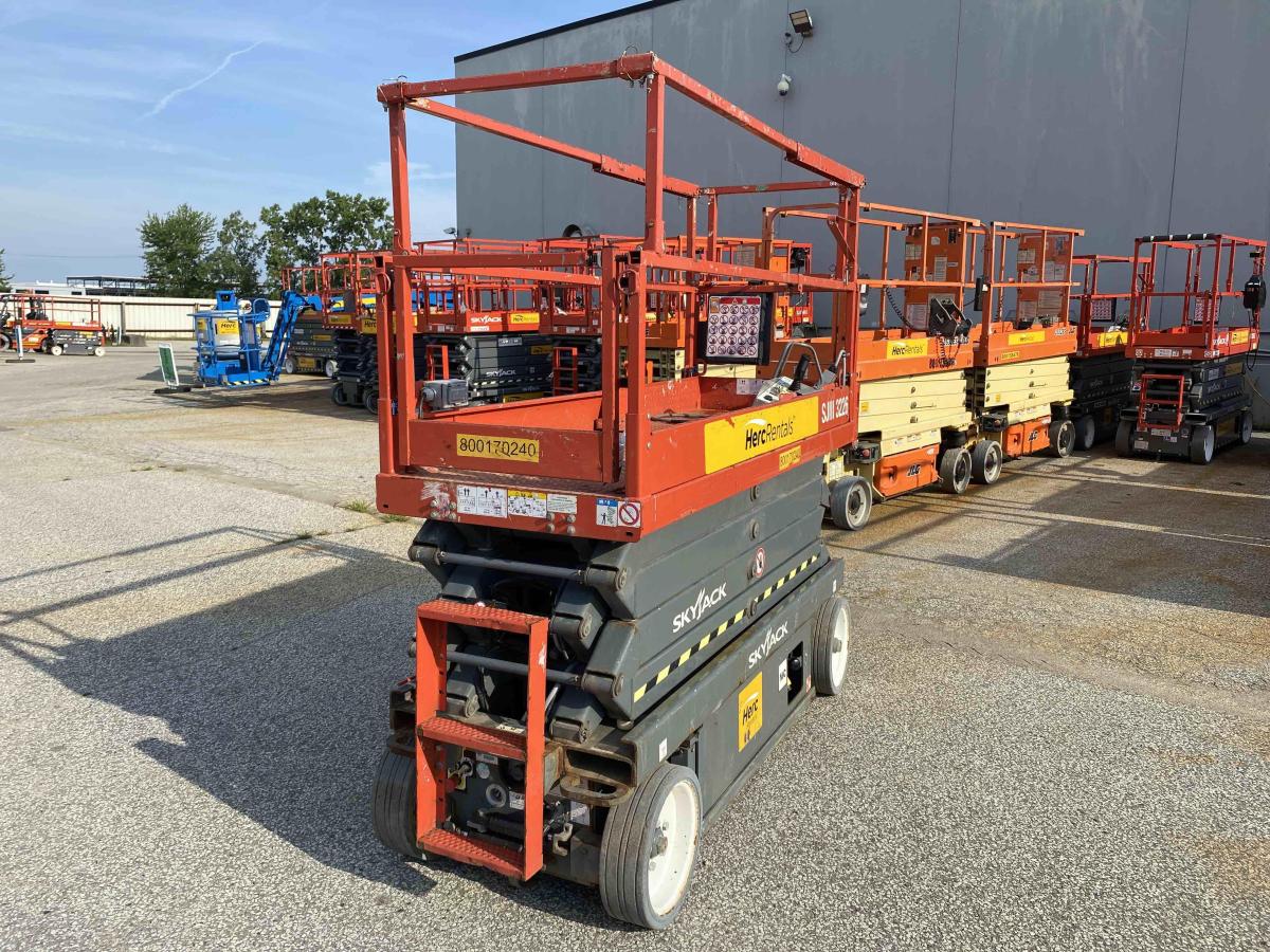 2017 Skyjack SJ3226-6