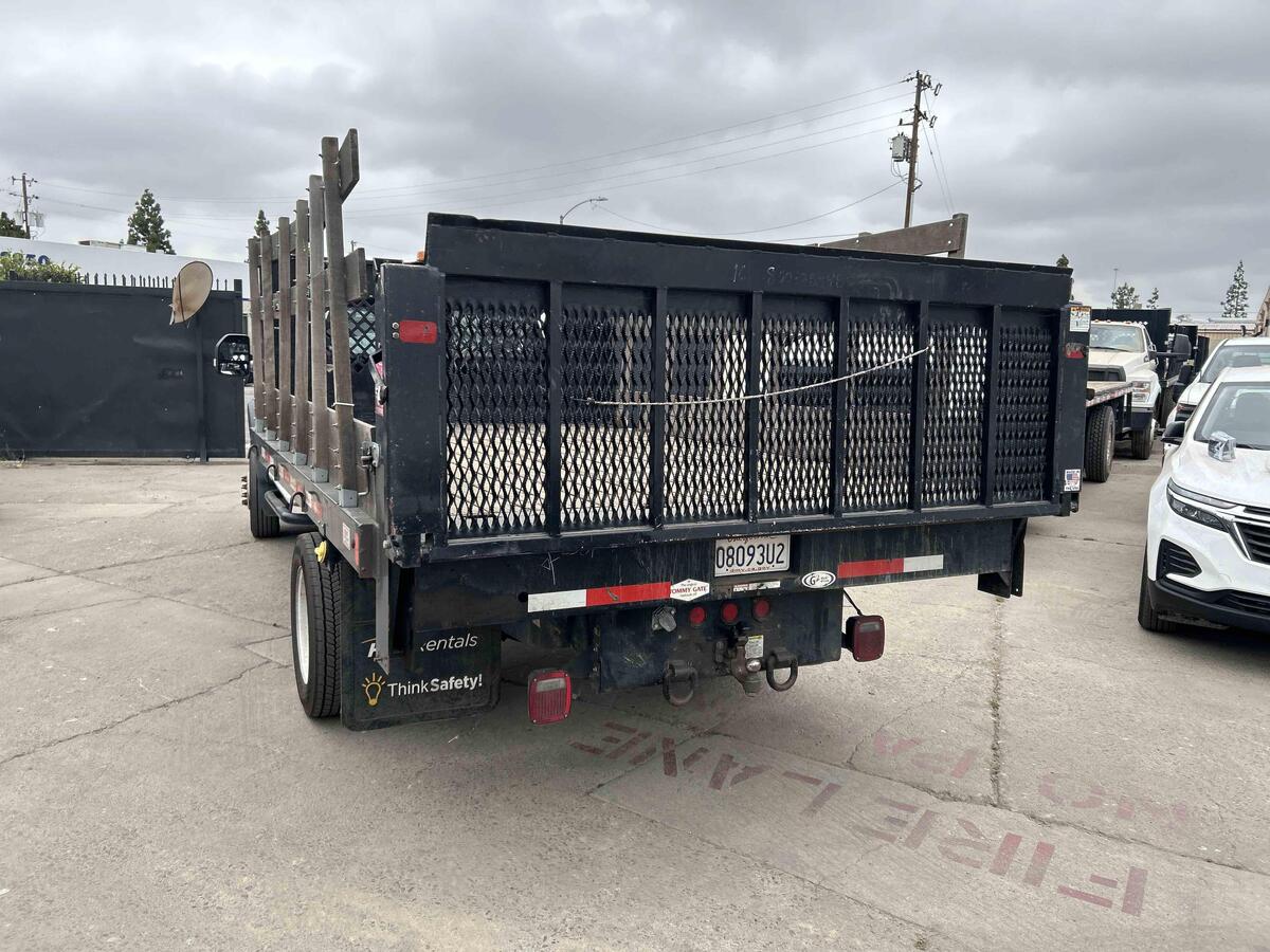 2019 Ford F550-4