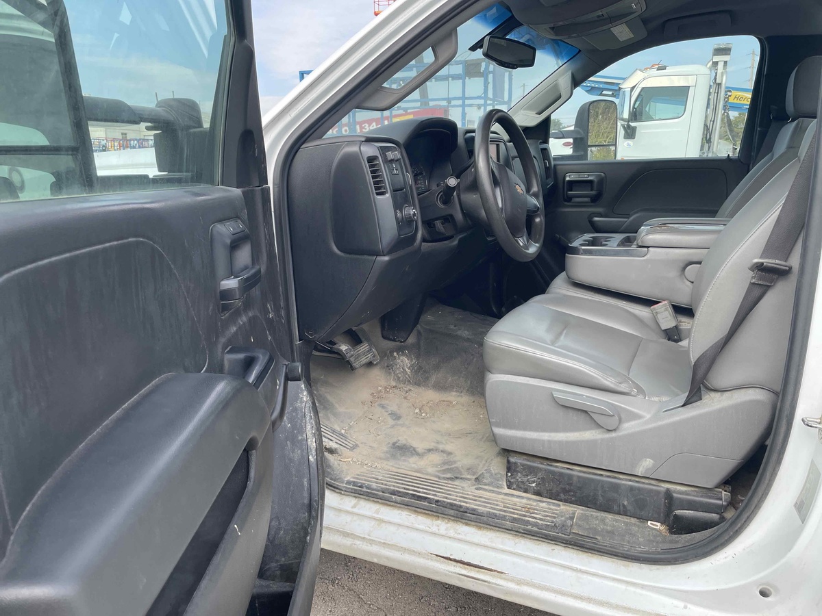 2019 Chevrolet 3500-10