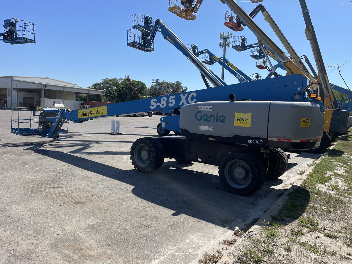 2019 Genie S-85XC-4