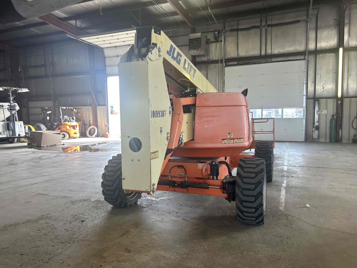 2016 JLG 600AJ-3