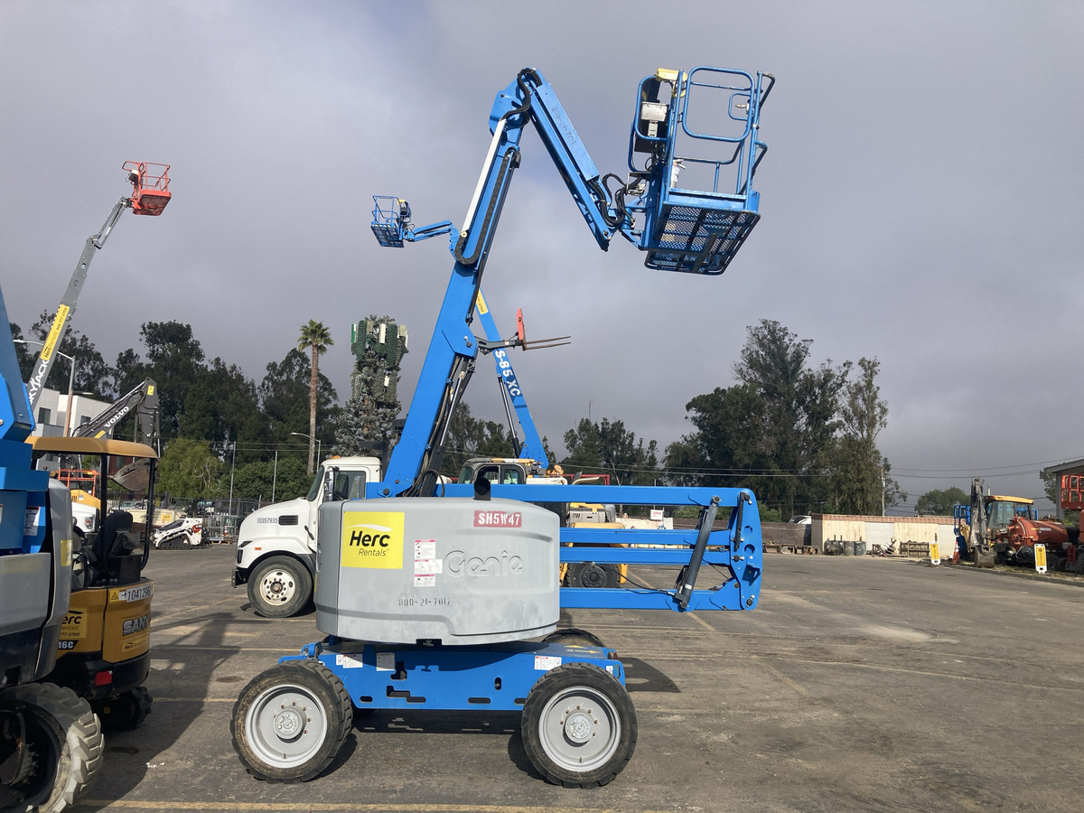 2018 Genie Z-45/25J RT-5