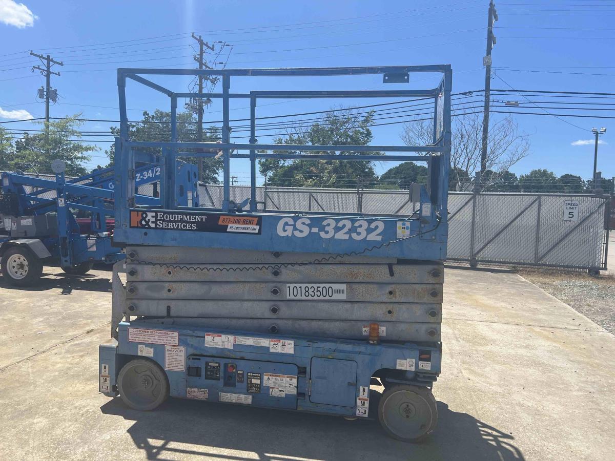 2016 Genie GS-3232-4