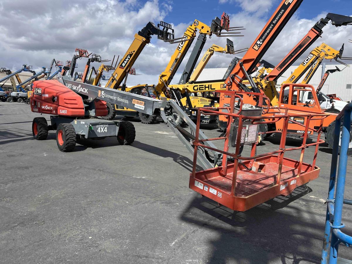 2016 Skyjack SJ45 T