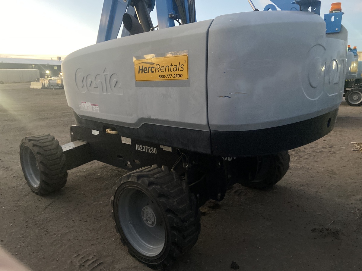 2018 Genie S-60-5