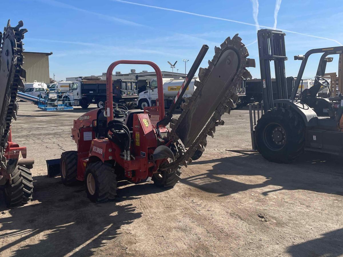2018 Ditch Witch RT45